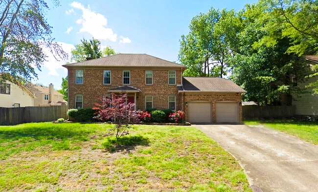 Building Photo - GORGEOUS 5 BEDROOM HOME LOCATED IN SALEM W...