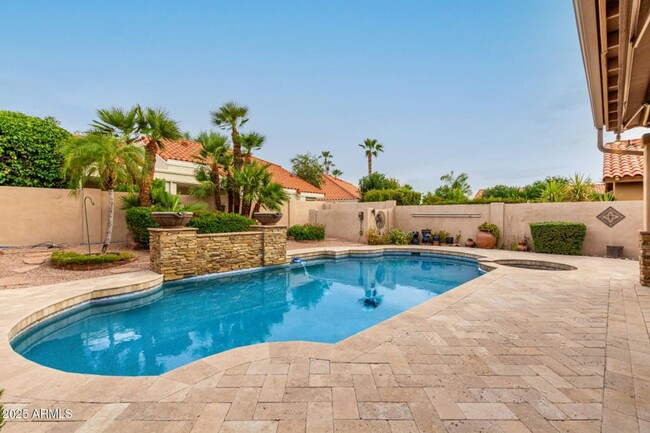 Building Photo - 4 Bedroom 2 Bathroom Scottsdale Ranch Home