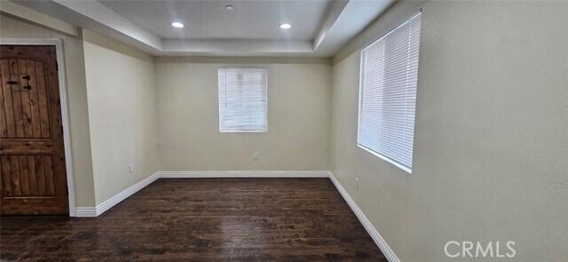 Building Photo - 611 E 75th St