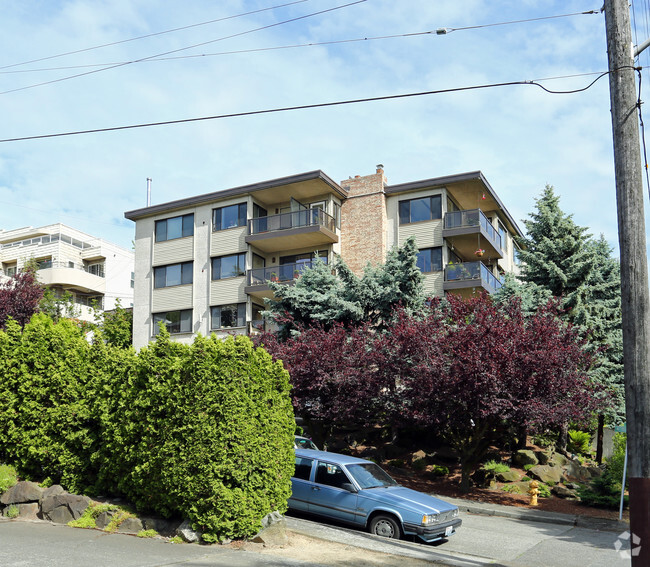 Building Photo - The Pali Apartment