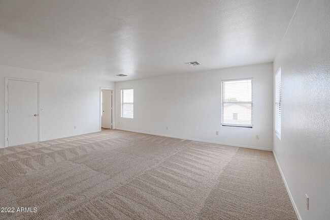 Building Photo - 12806 N 115th Ln