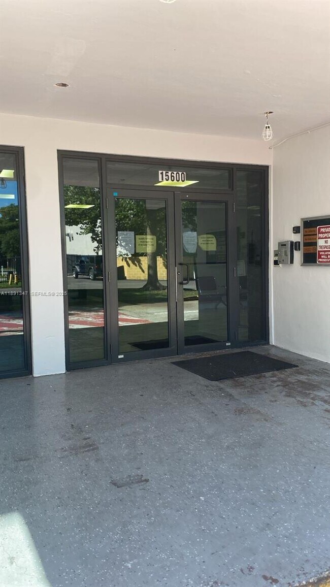 Building Photo - 15600 NW 7th Ave