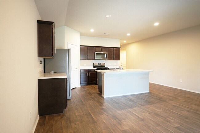 Building Photo - 5630 Havenwood Creek Ct