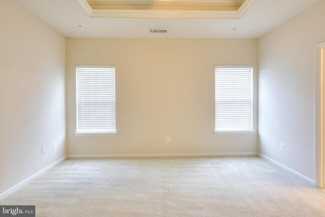 Building Photo - 6300 Santo Place