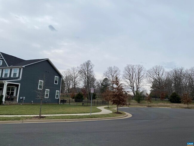Building Photo - 3402 Steamer Dr