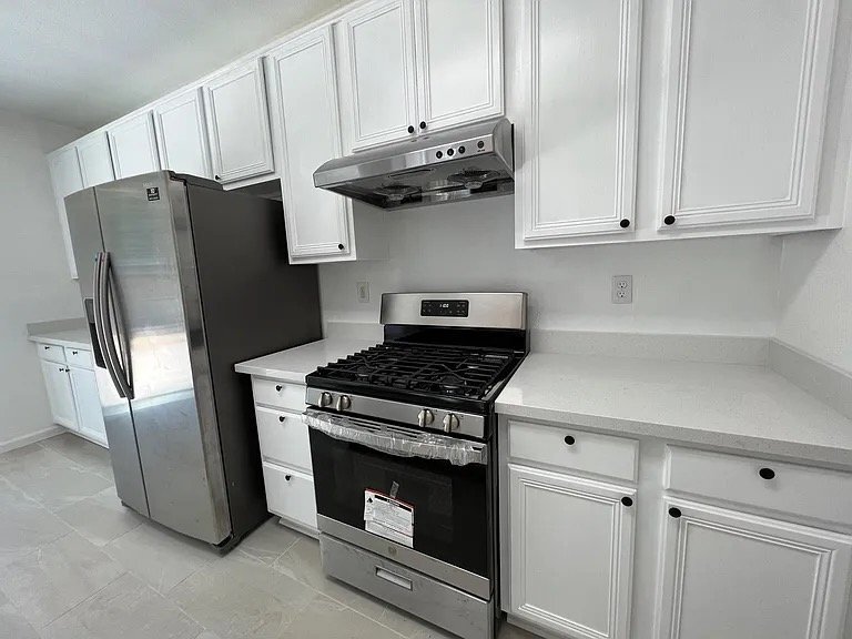 Building Photo - 120 Stone Valley Cir