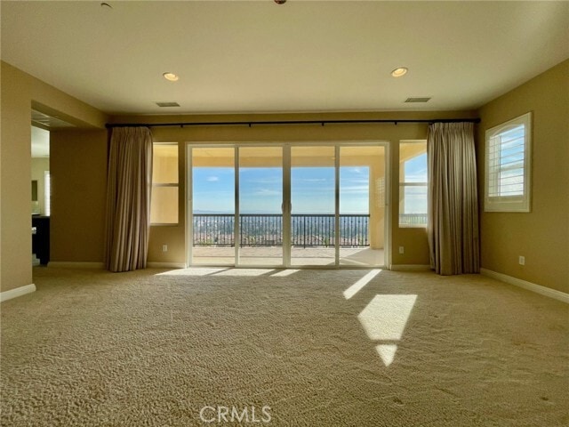 Building Photo - 2652 E Temblor Ranch Dr