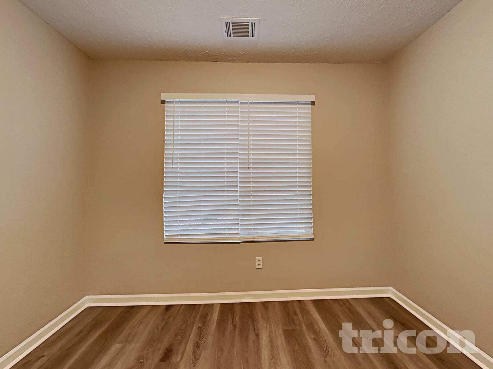 Building Photo - 129 Garden Walk
