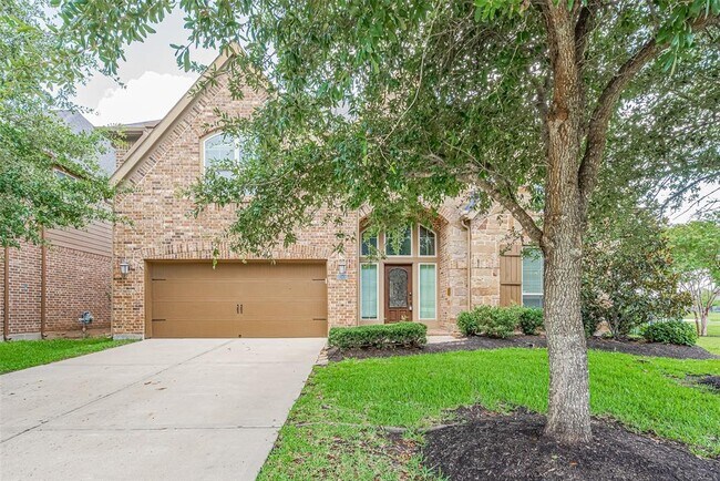 Primary Photo - 27906 Colonial Point Dr
