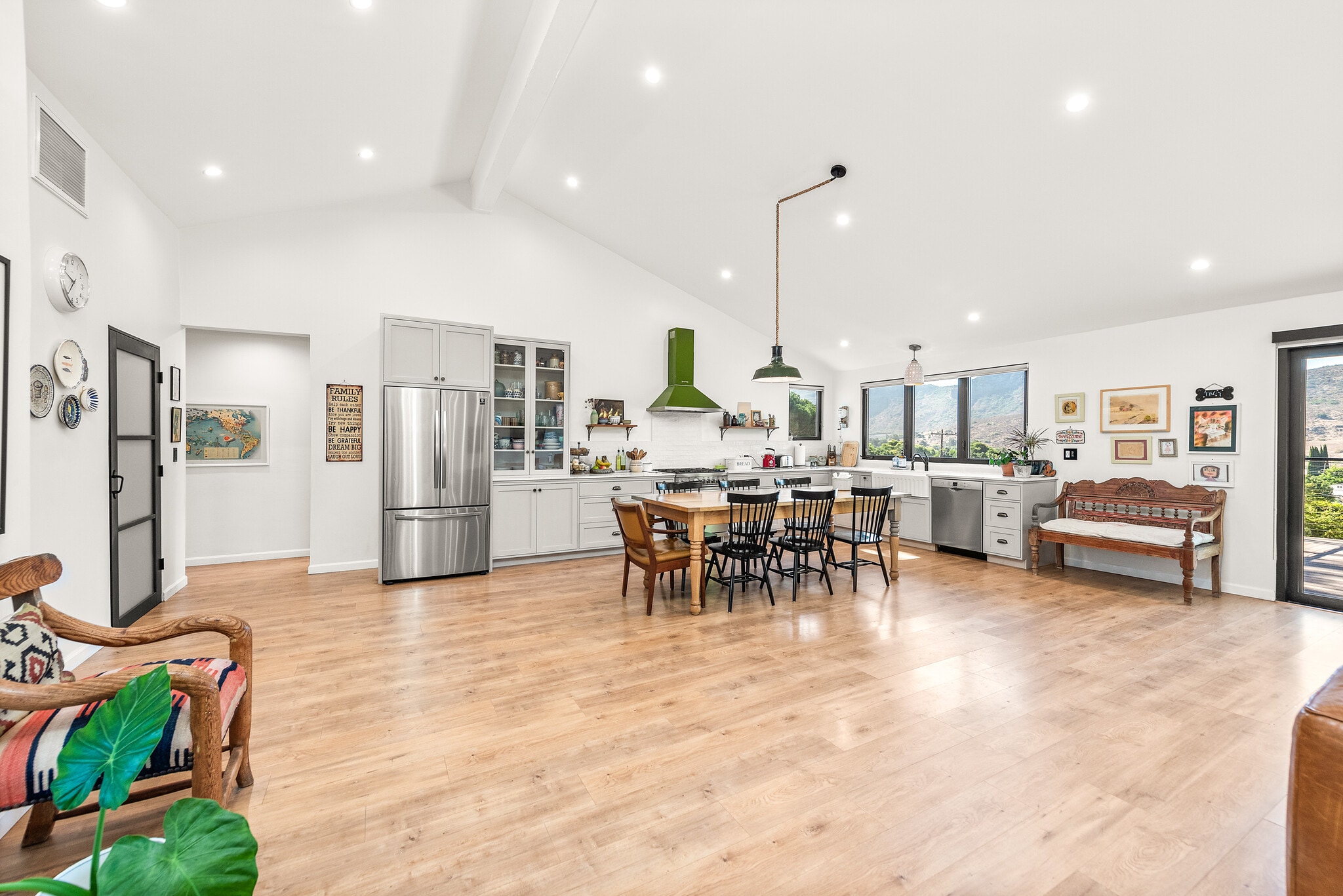 Building Photo - 2474 Barbara Dr