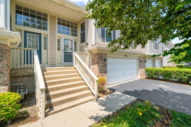 Building Photo - 2736 S Embers Ln
