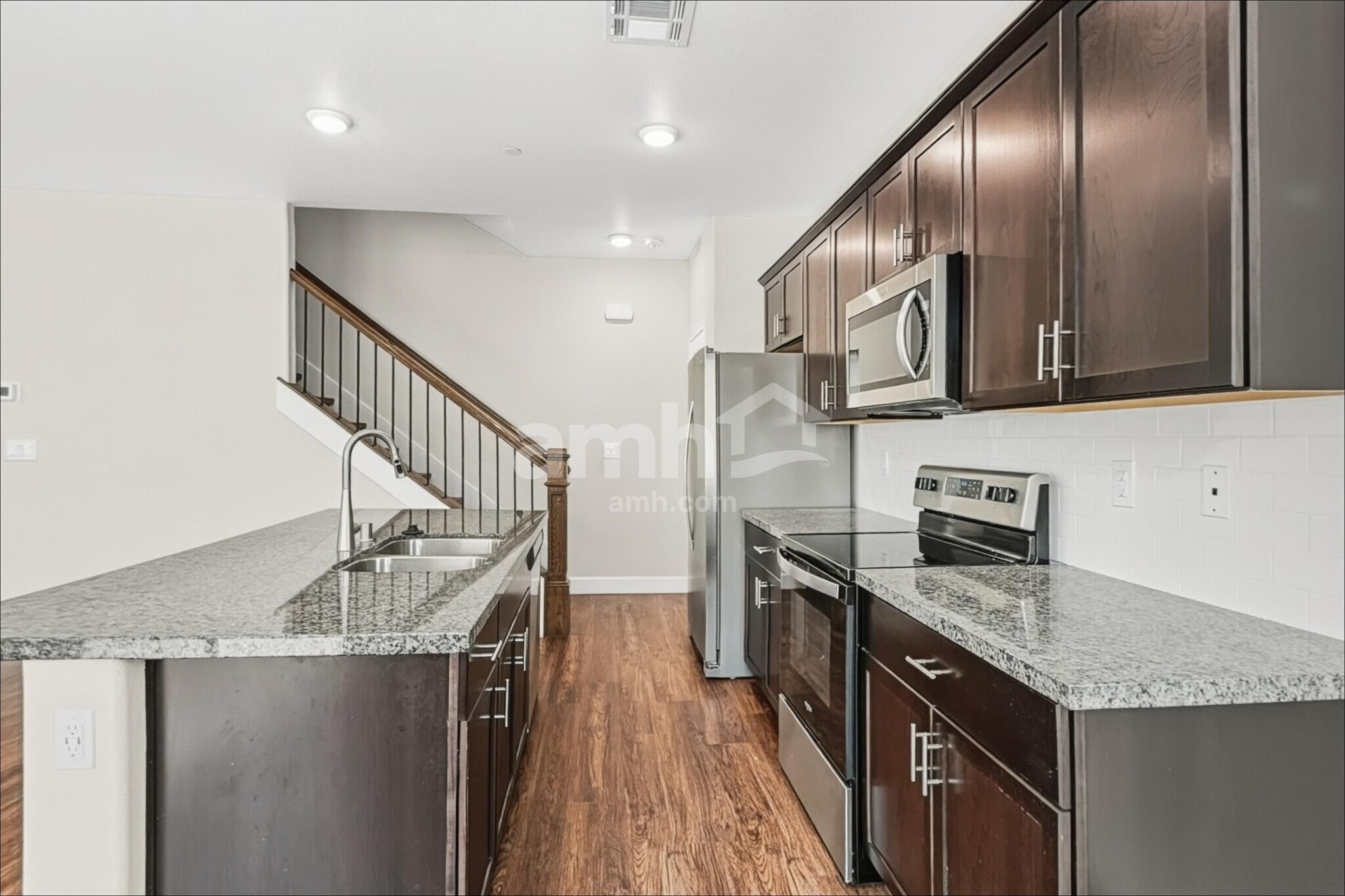Building Photo - 77 Foxridge Swings Ln