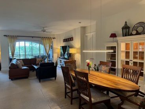 Building Photo - 9142 Cherry Oaks Ln