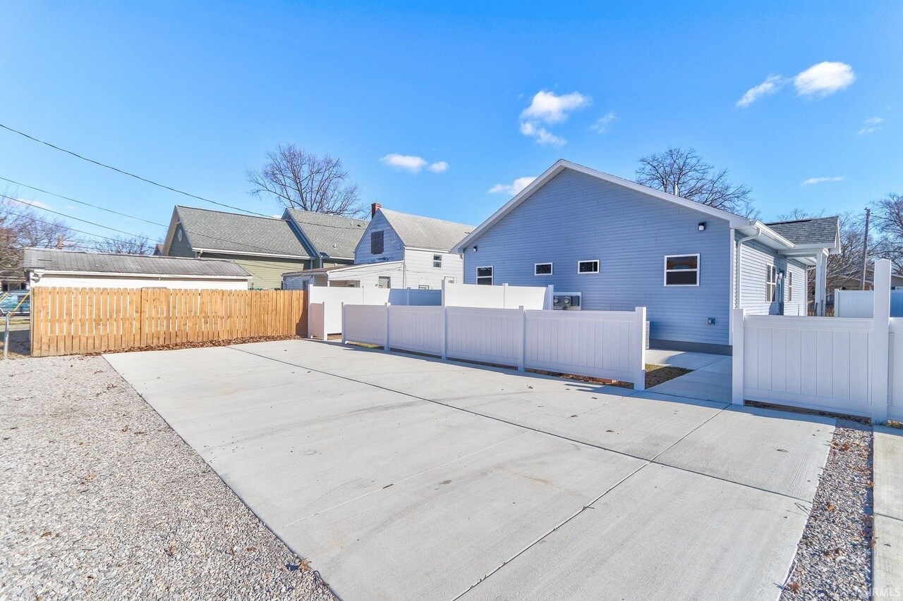 Building Photo - 1207 Culver Dr