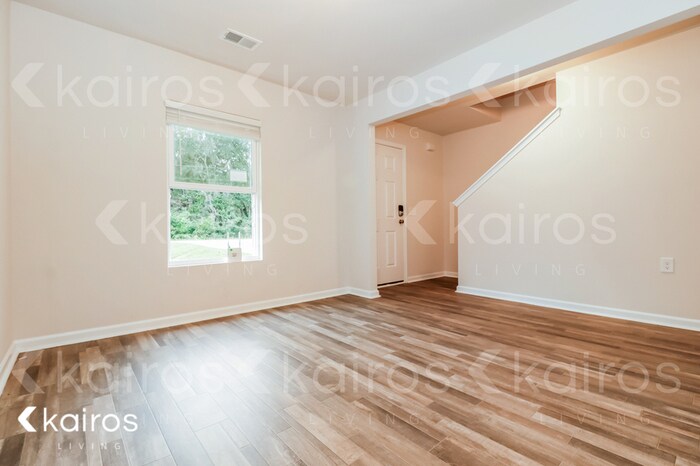 Building Photo - 1257 Camp Viking Rd