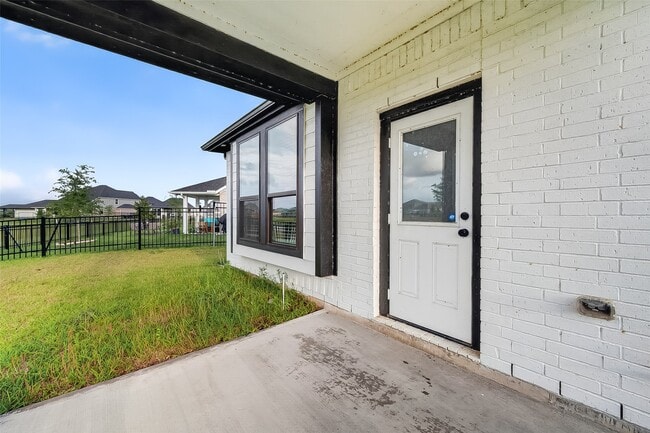 Building Photo - 27306 Ky Cv Ct