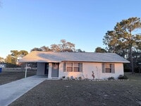 Building Photo - 2-Bedroom / 1-Bathroom
