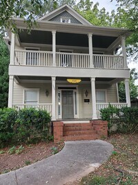 Building Photo - 799 Hill St SE