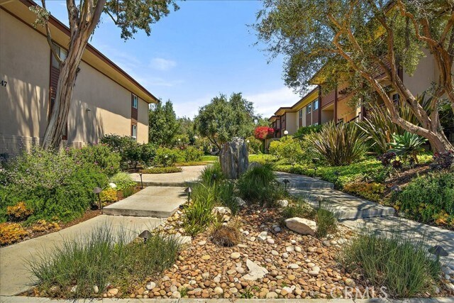 Building Photo - 5927 Armaga Spring Rd