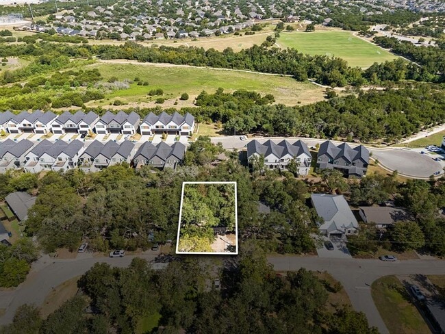 Building Photo - 1105 N Riviera Cir