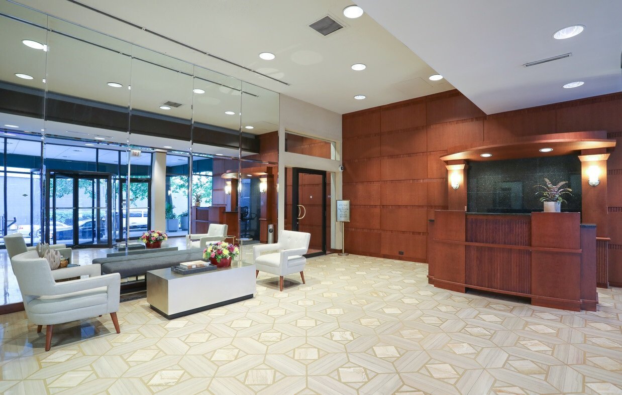 Building Photo - 73 E Scott St