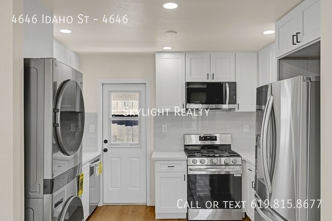 Building Photo - 4646 Idaho St