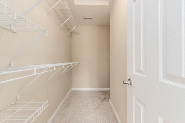 Building Photo - 4226 Colister Dr