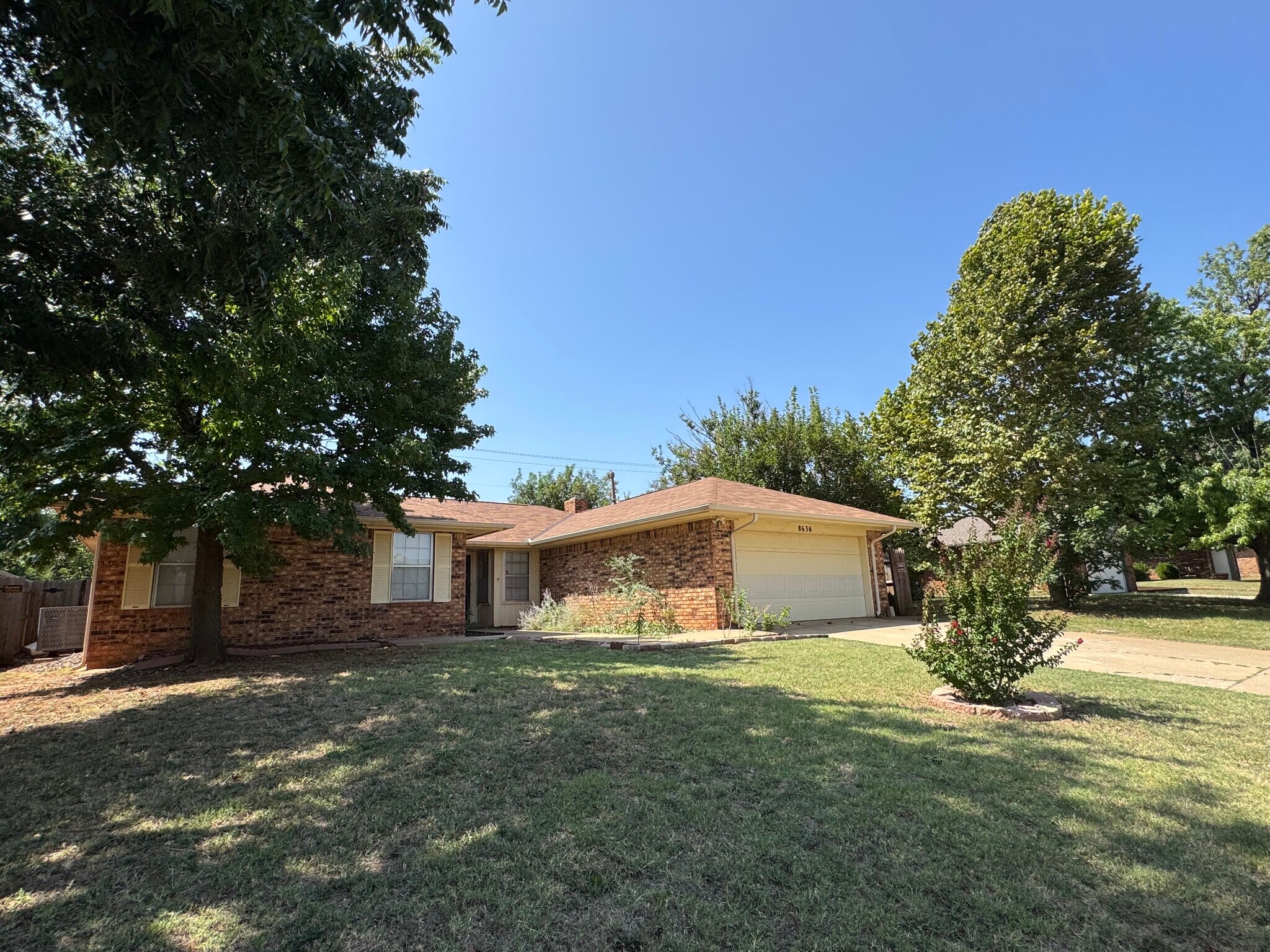 Building Photo - 8636 NW 86th St