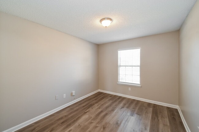 Building Photo - 2936 Waters View Cir