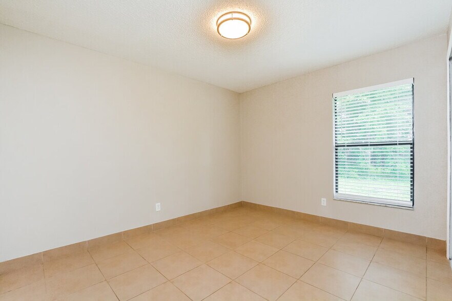 Building Photo - 14619 Eagles Crossing Dr