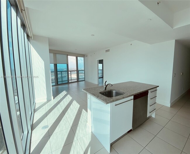 Building Photo - 888 Biscayne Blvd