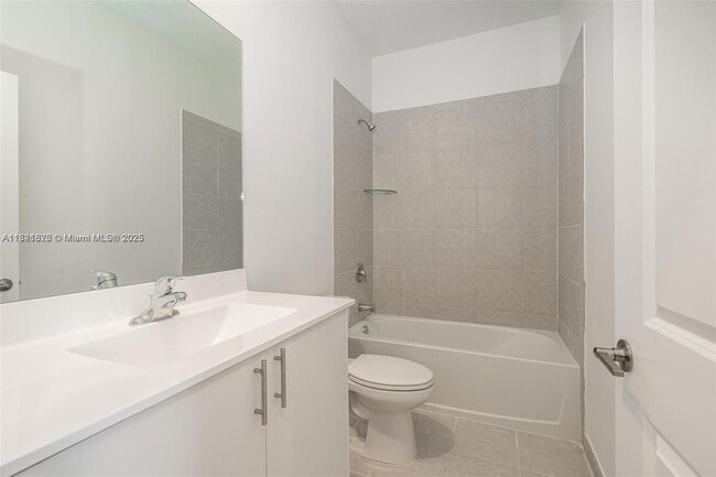 Building Photo - 23467 SW 129th Ave