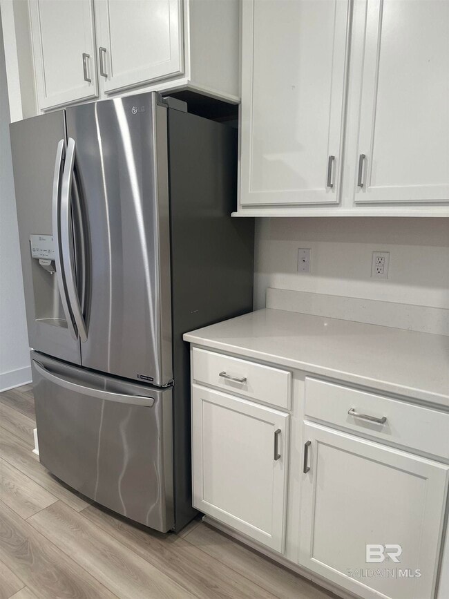 Building Photo - 16863 Fedora Dr