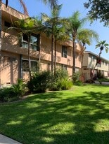 Front of building - 351 Riverdale Dr