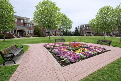 Building Photo - 15650 Stone Crossing Dr