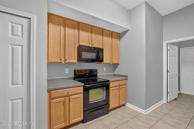 Building Photo - 13851 Herons Landing Way