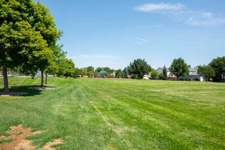 Building Photo - 12665 Grove Ct