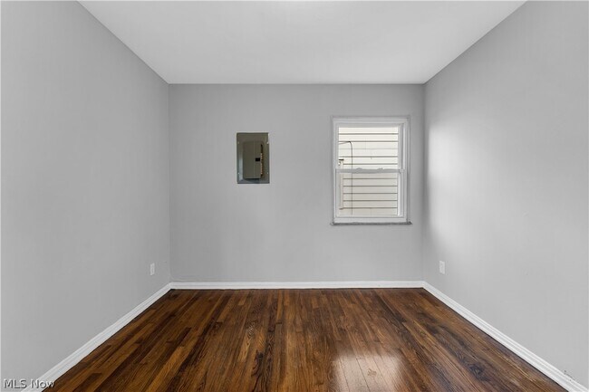 Building Photo - 13514 Emery Ave