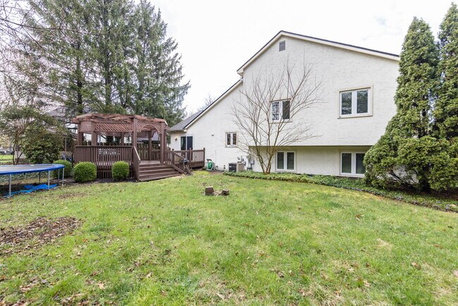 Building Photo - 5334 Tara Hill Dr