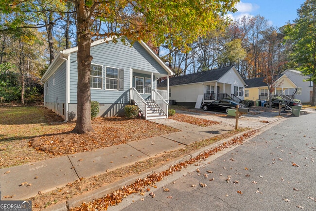 Building Photo - 1040 Thomasville Estates Dr SE