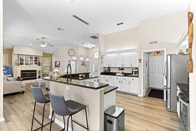 Building Photo - 6744 SW 113th Pl