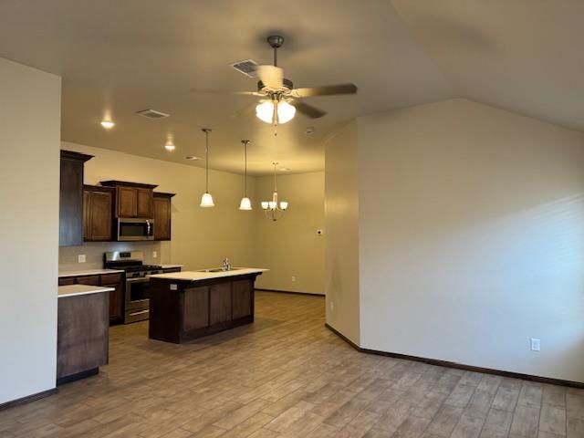 Building Photo - 607 Marlin Ct