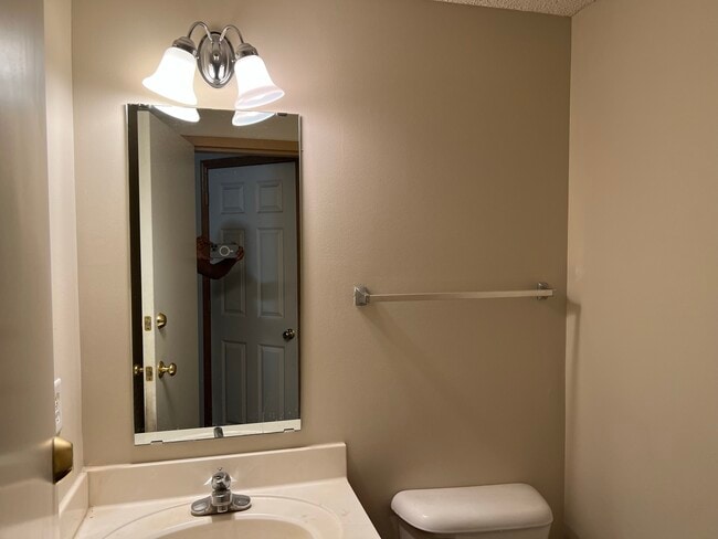 Building Photo - 17349 Gettysburg Way