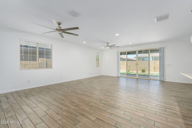 Building Photo - 11574 W Levi Dr