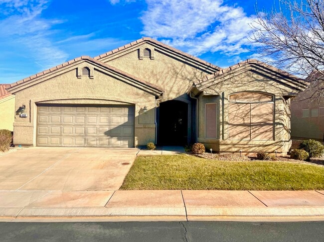 Front street view - 4369 S Aspen Glow Dr