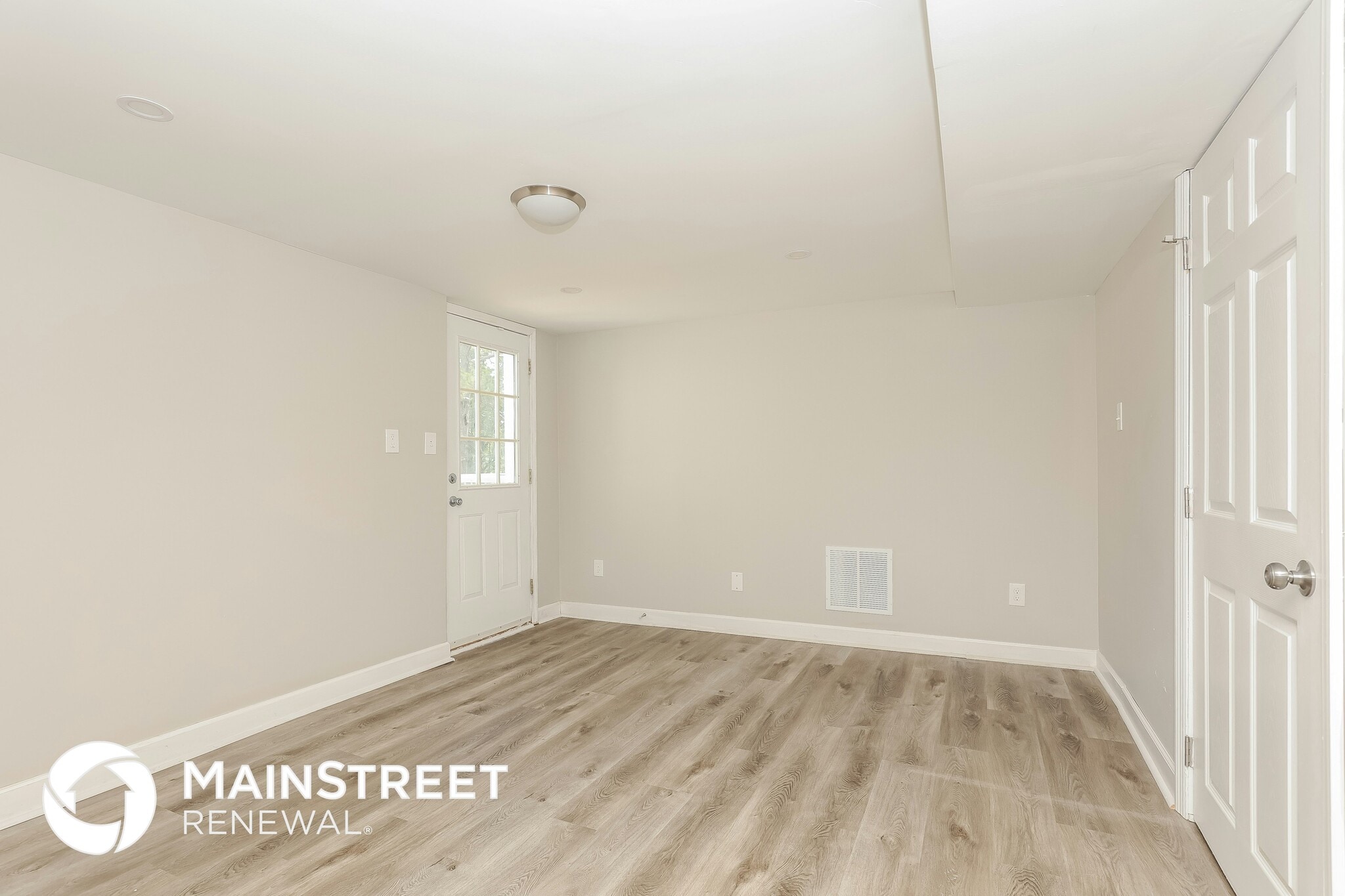 Building Photo - 606 Tuckahoe Dr