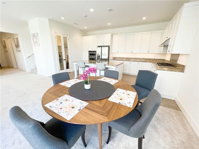 Building Photo - 129 Halworth