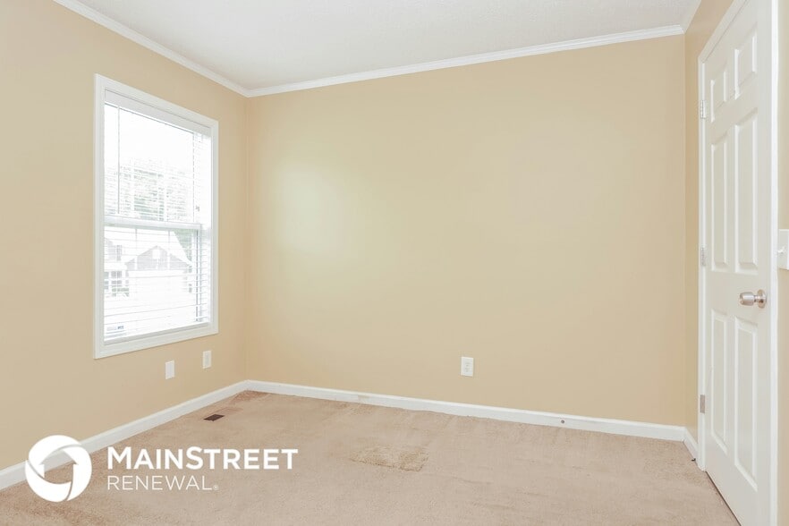 Building Photo - 701 Comanche Ct