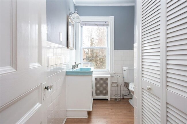 Building Photo - 5 Cummings Rd