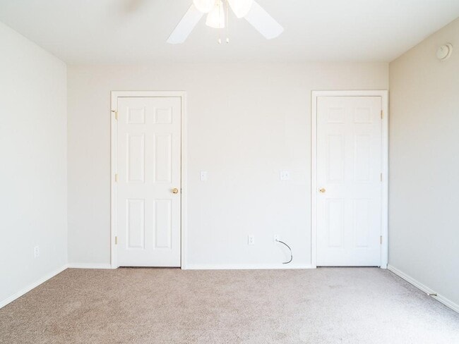 Building Photo - 3007 SW Amberwood Ave